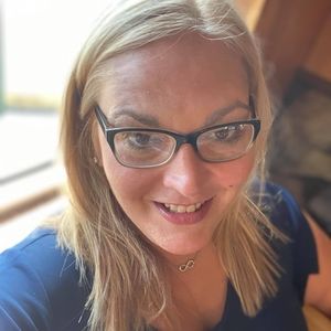 Meet your Posher, Anne